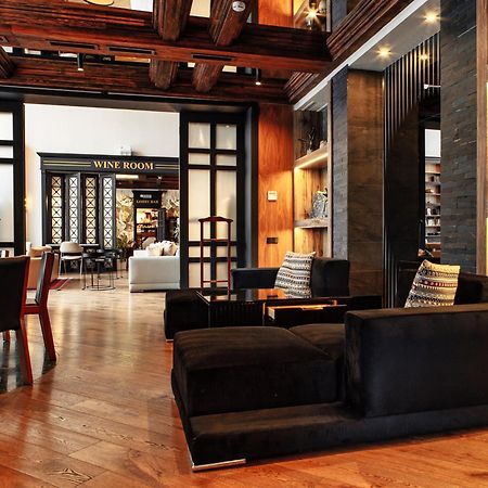 Дом У Озера Hotel โบโรโวเย ภายนอก รูปภาพ