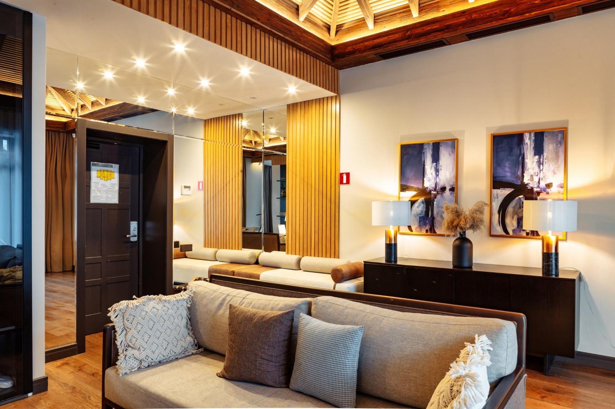 Дом У Озера Hotel โบโรโวเย ภายนอก รูปภาพ