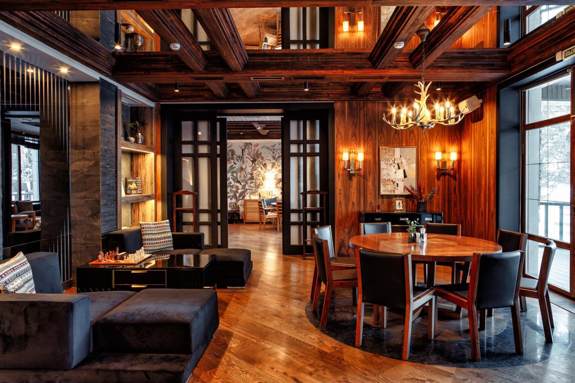 Дом У Озера Hotel โบโรโวเย ภายนอก รูปภาพ