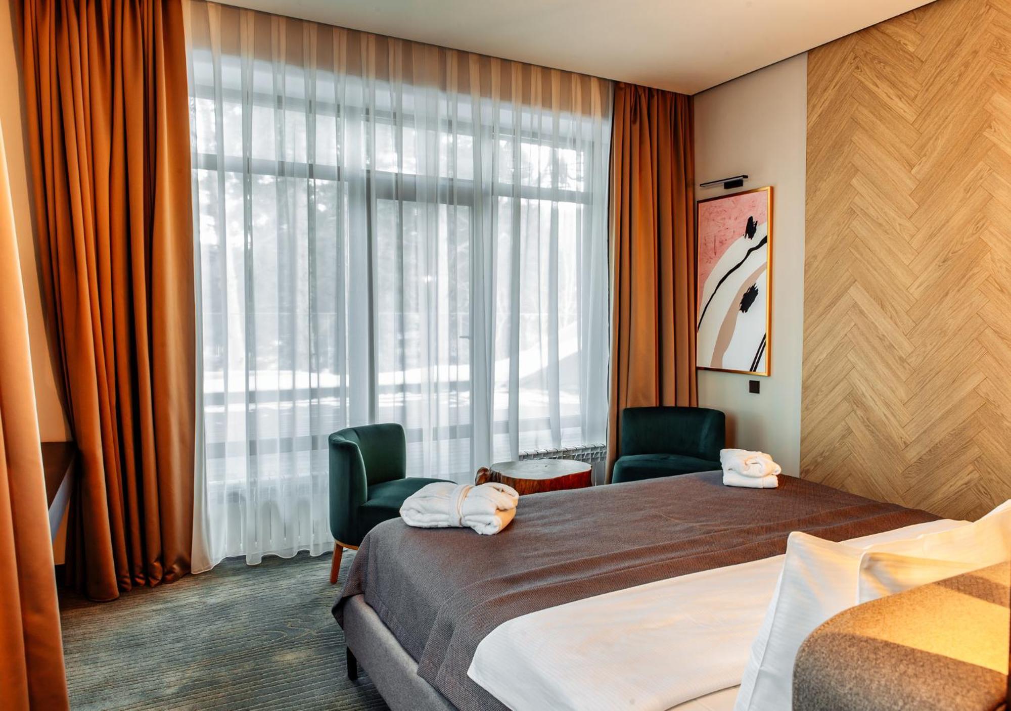 Дом У Озера Hotel โบโรโวเย ภายนอก รูปภาพ