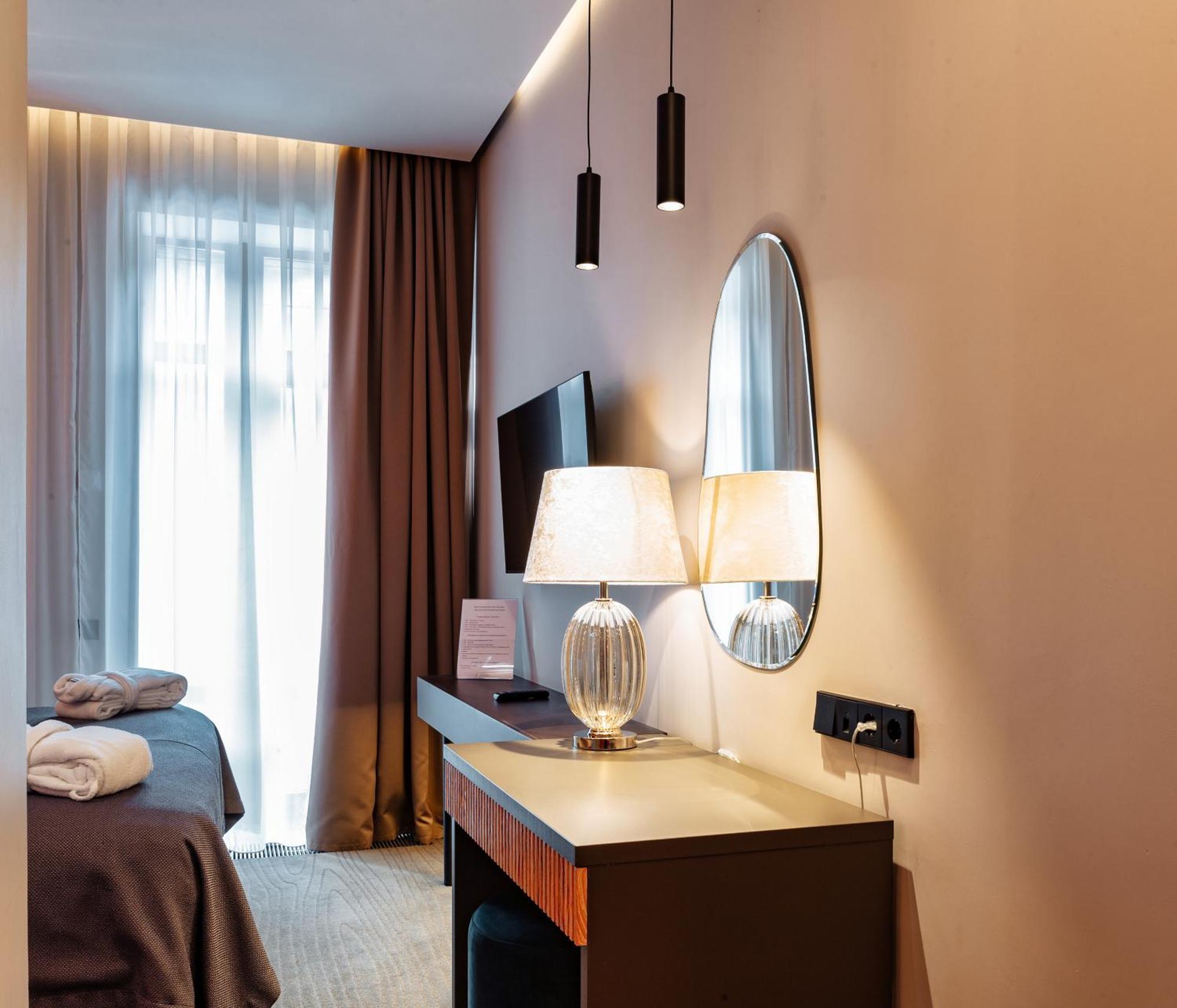Дом У Озера Hotel โบโรโวเย ภายนอก รูปภาพ