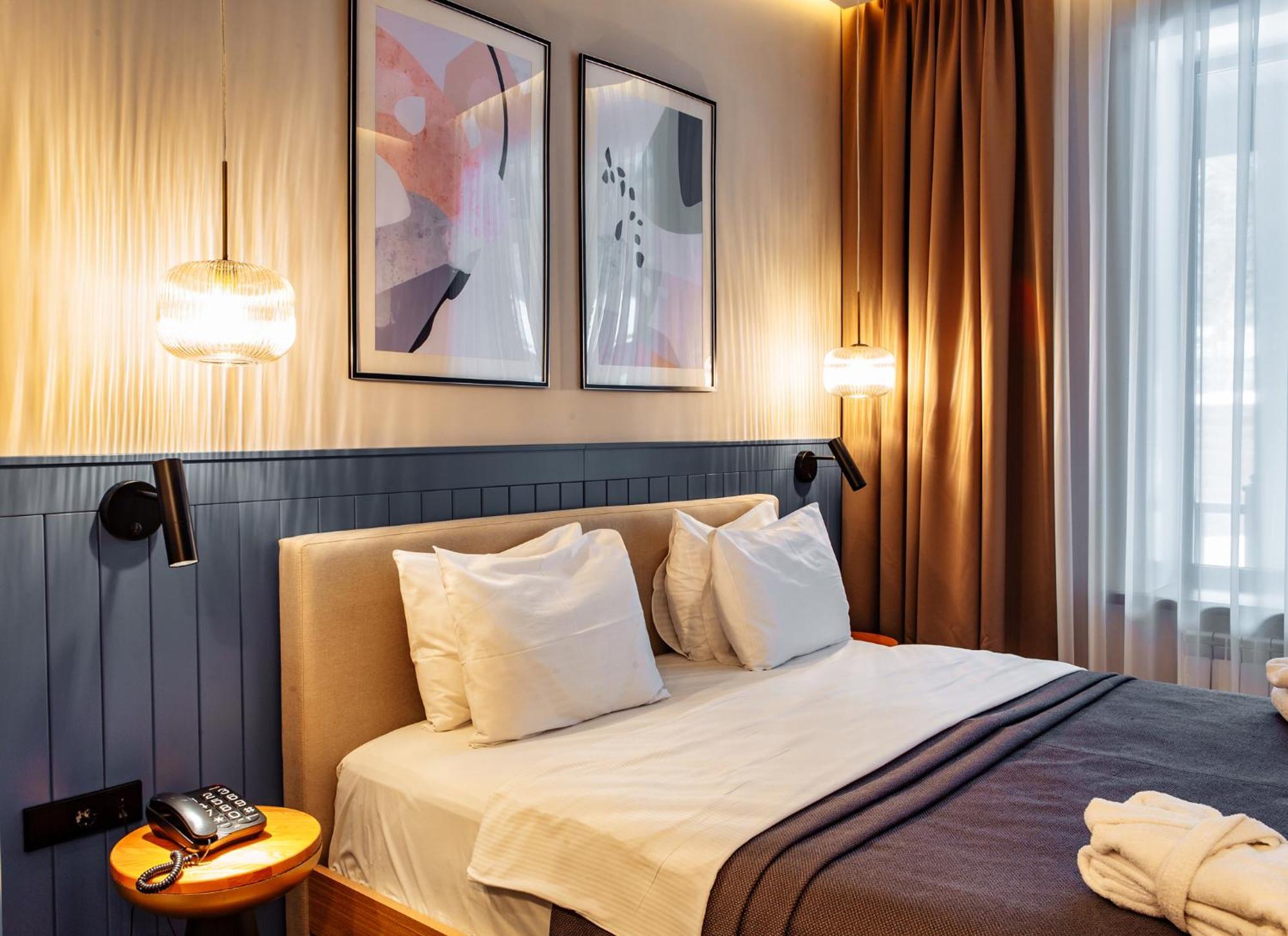 Дом У Озера Hotel โบโรโวเย ภายนอก รูปภาพ